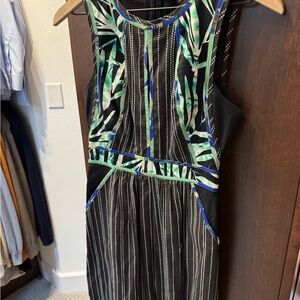 Elegant Black and Green Patterned Dress